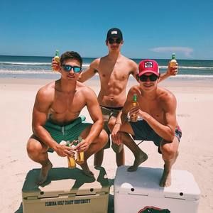 Meet your Posher, Johnny